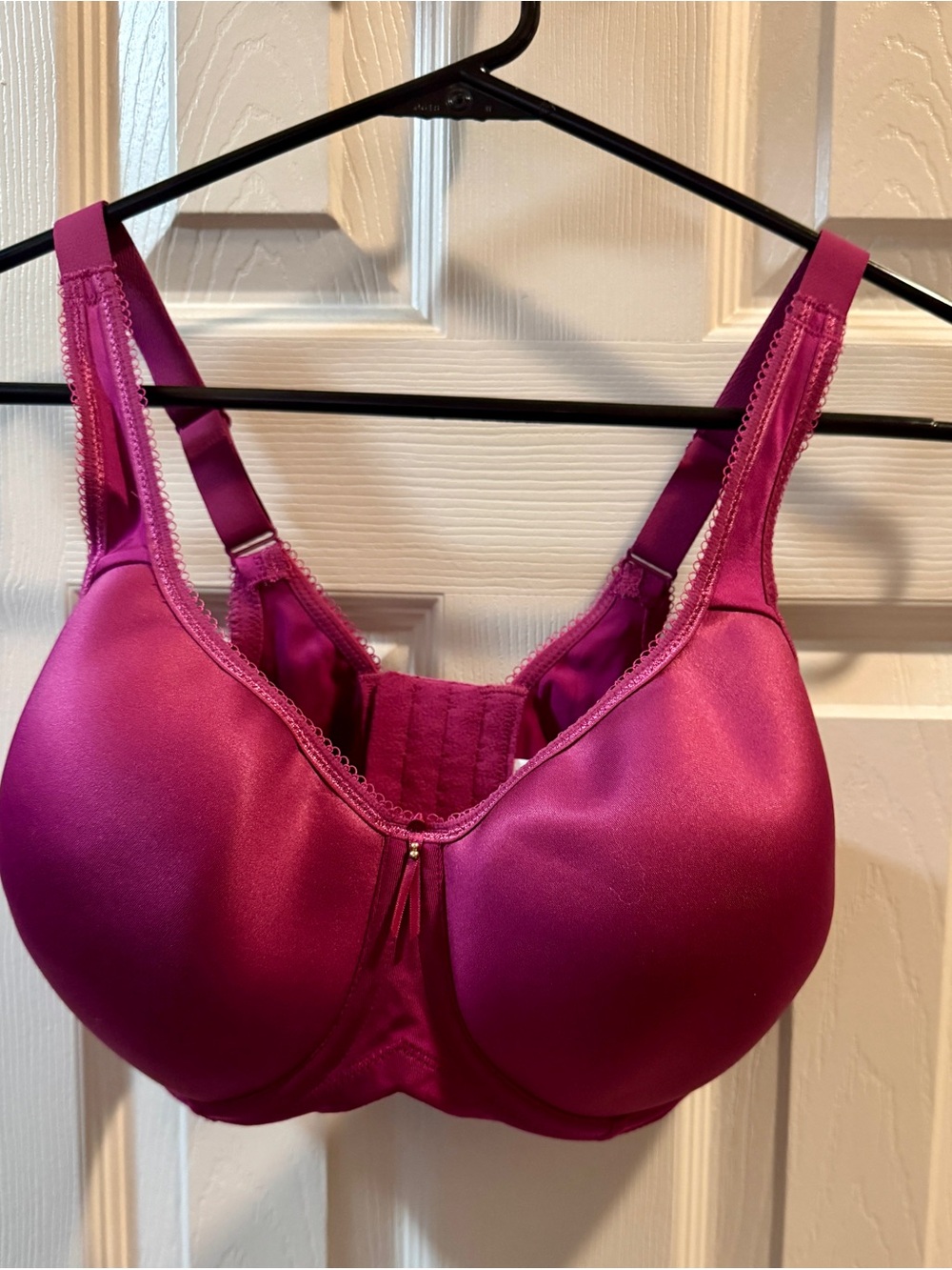 Wacoal Fuchsia Satin Full Coverage Underwire Bra